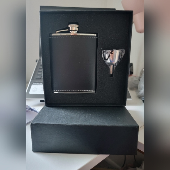 COPY - Noir flask - Picture 2 of 3